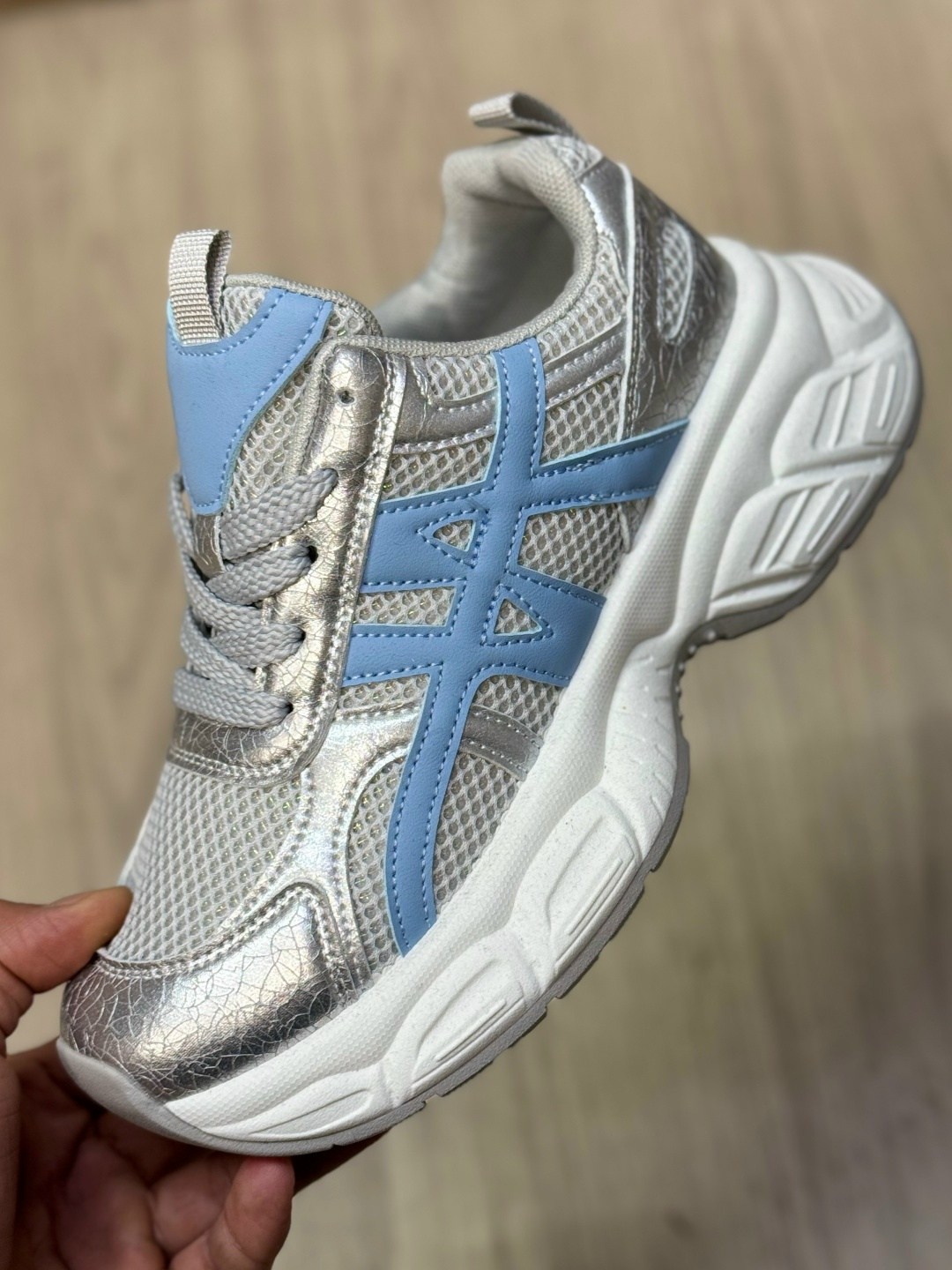 женские кроссовки,кроссовки повседневные,кроссовки для женщин,модные кроссовки,кроссовка