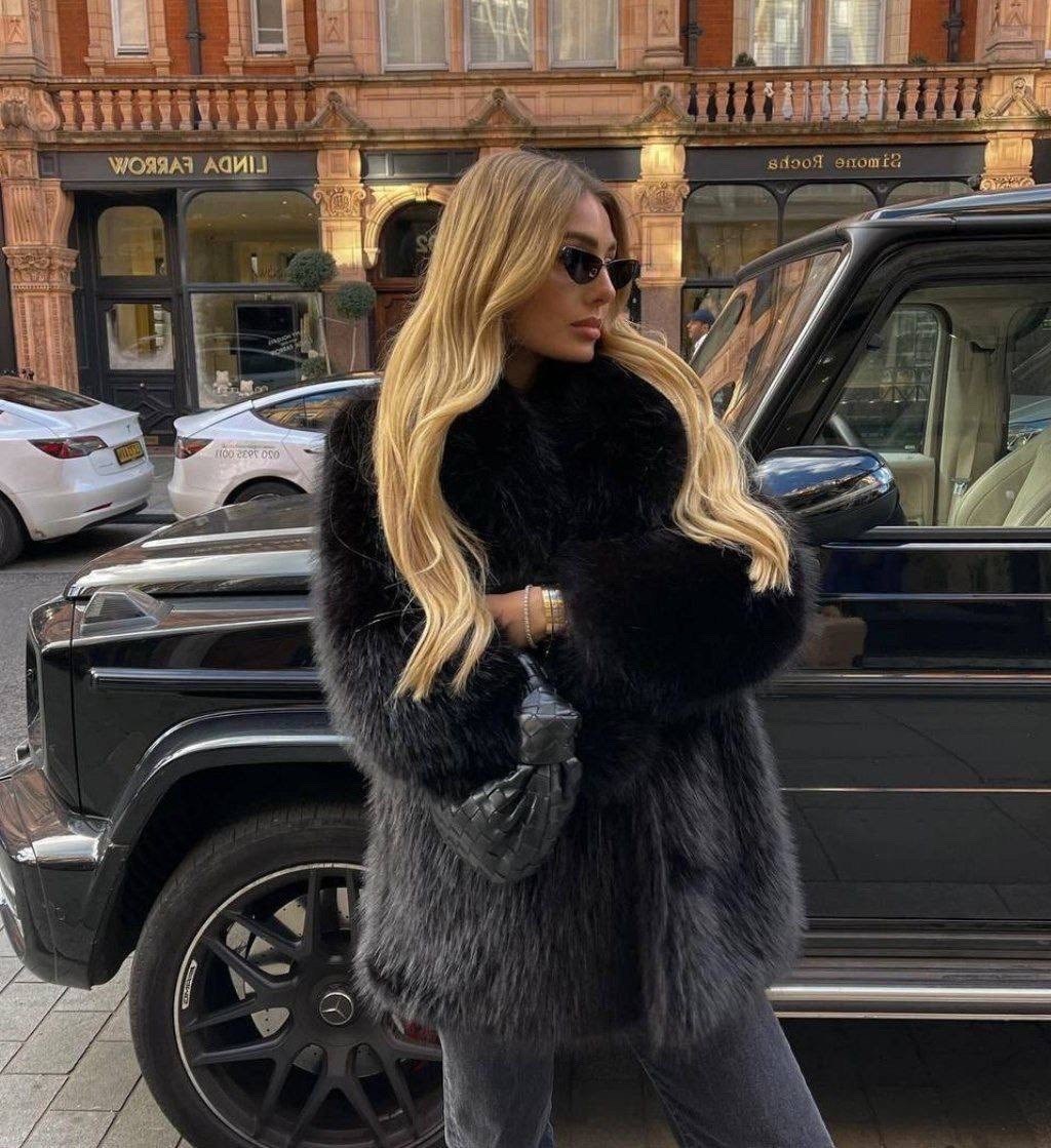 модная шуба,стильная шубка,искусственная шуба,белая шуба,шубка