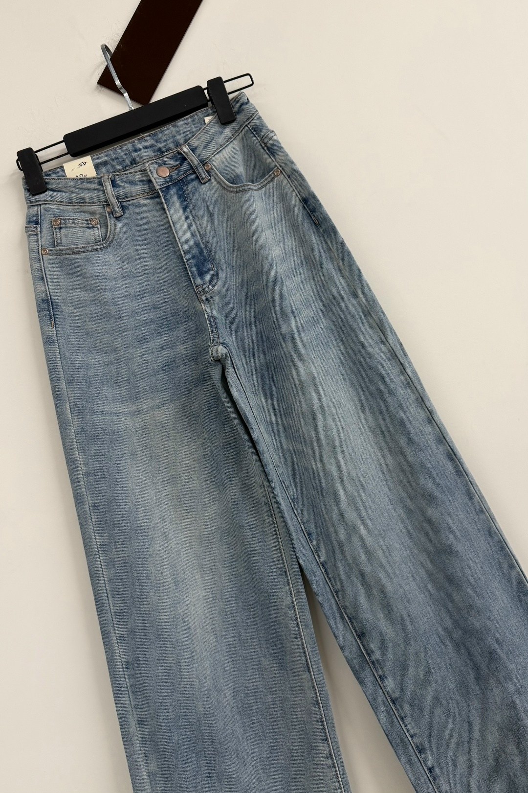 женские джинсы,джинсы,джинсы широкие,джинсы брюки,джинсы прямые