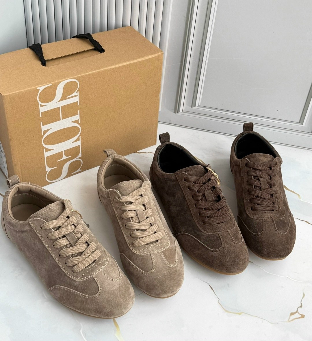 ,кроссовки из искусственной замши,замшевые кроссовки,обуви,кроссовки женские