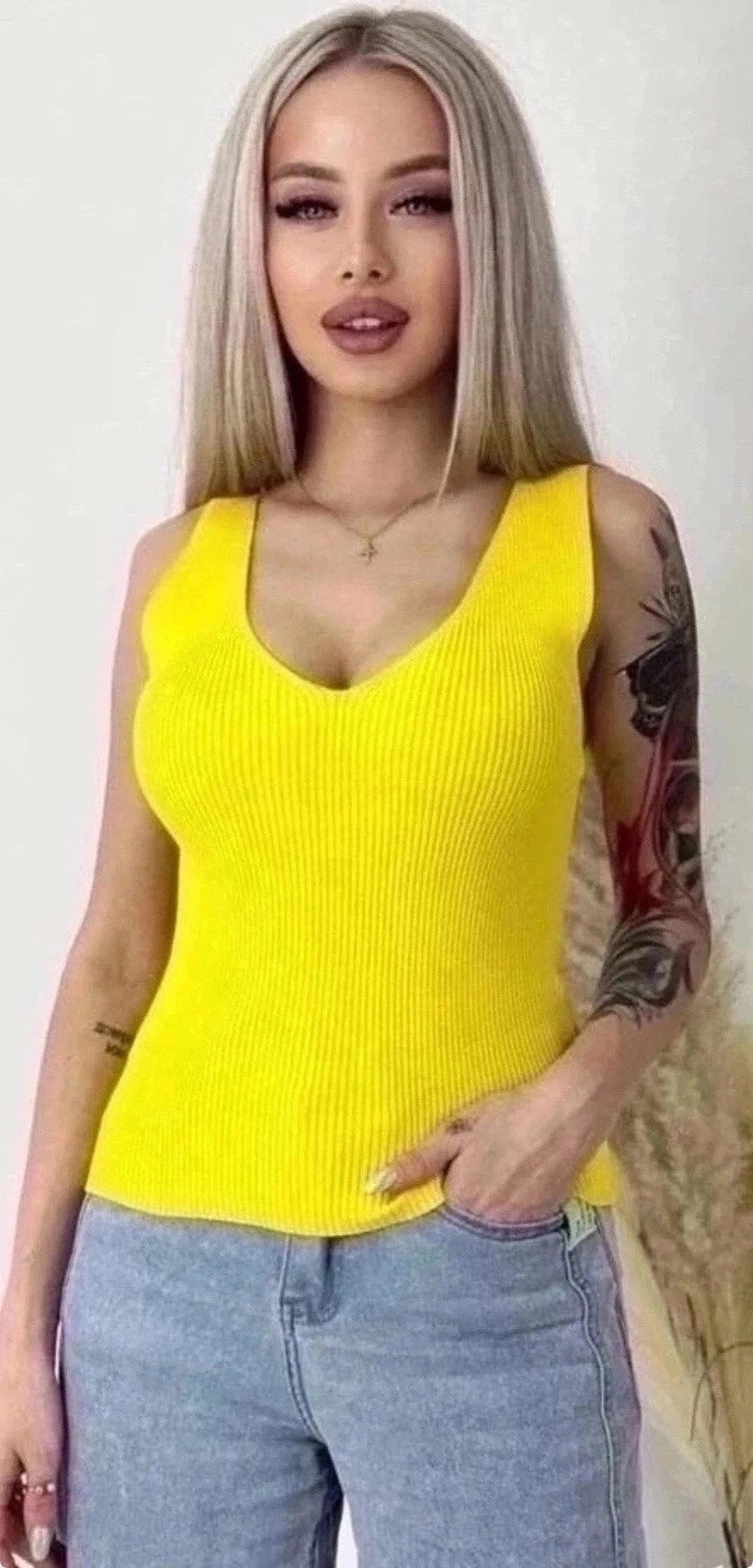 майка лапша женская,женская майка,майка лапша,бежевый топ,топ женский