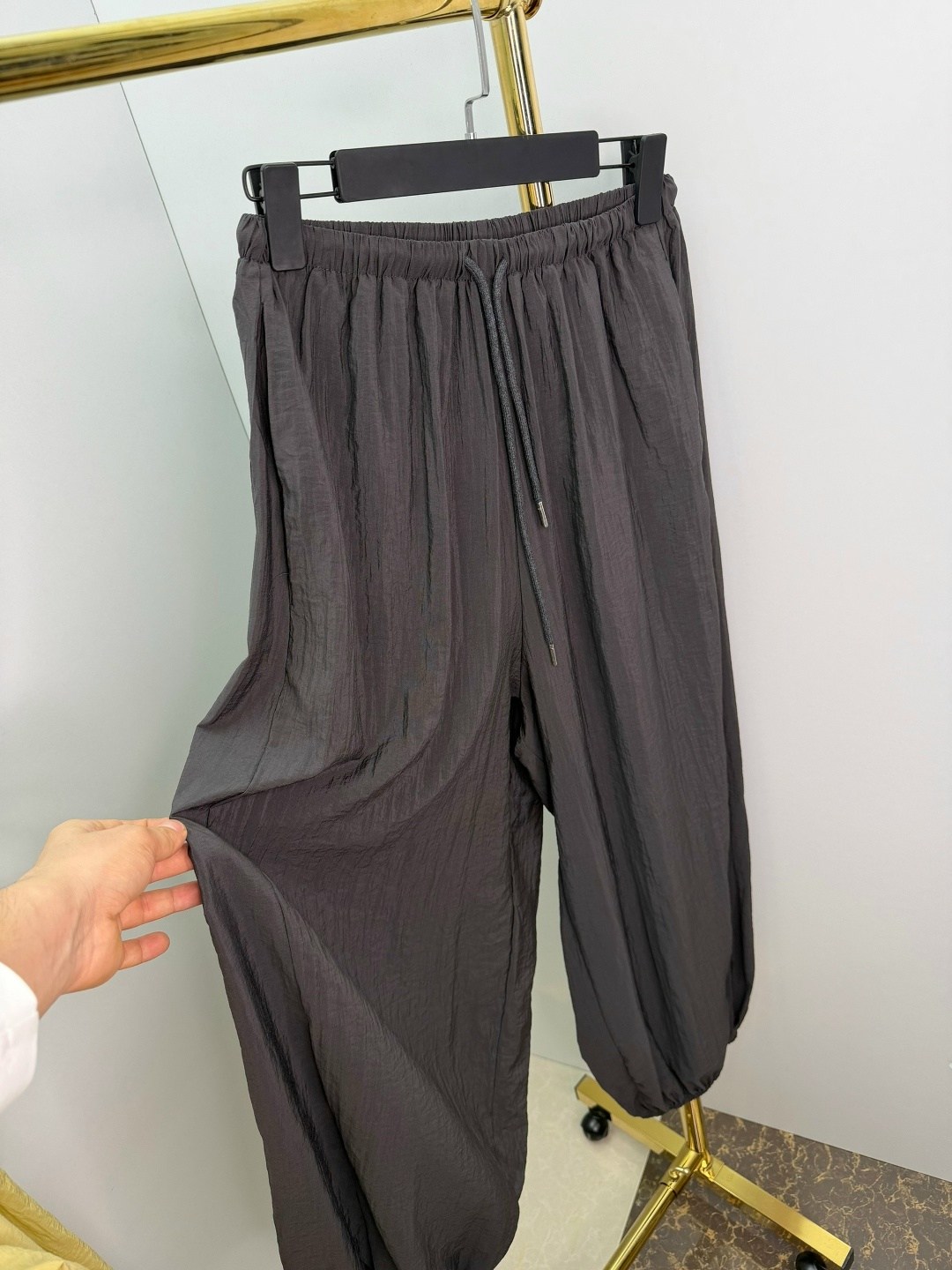 широкие брюки,брюки бохо валберис,штаны широкие,свободные брюки,брюки шаровары