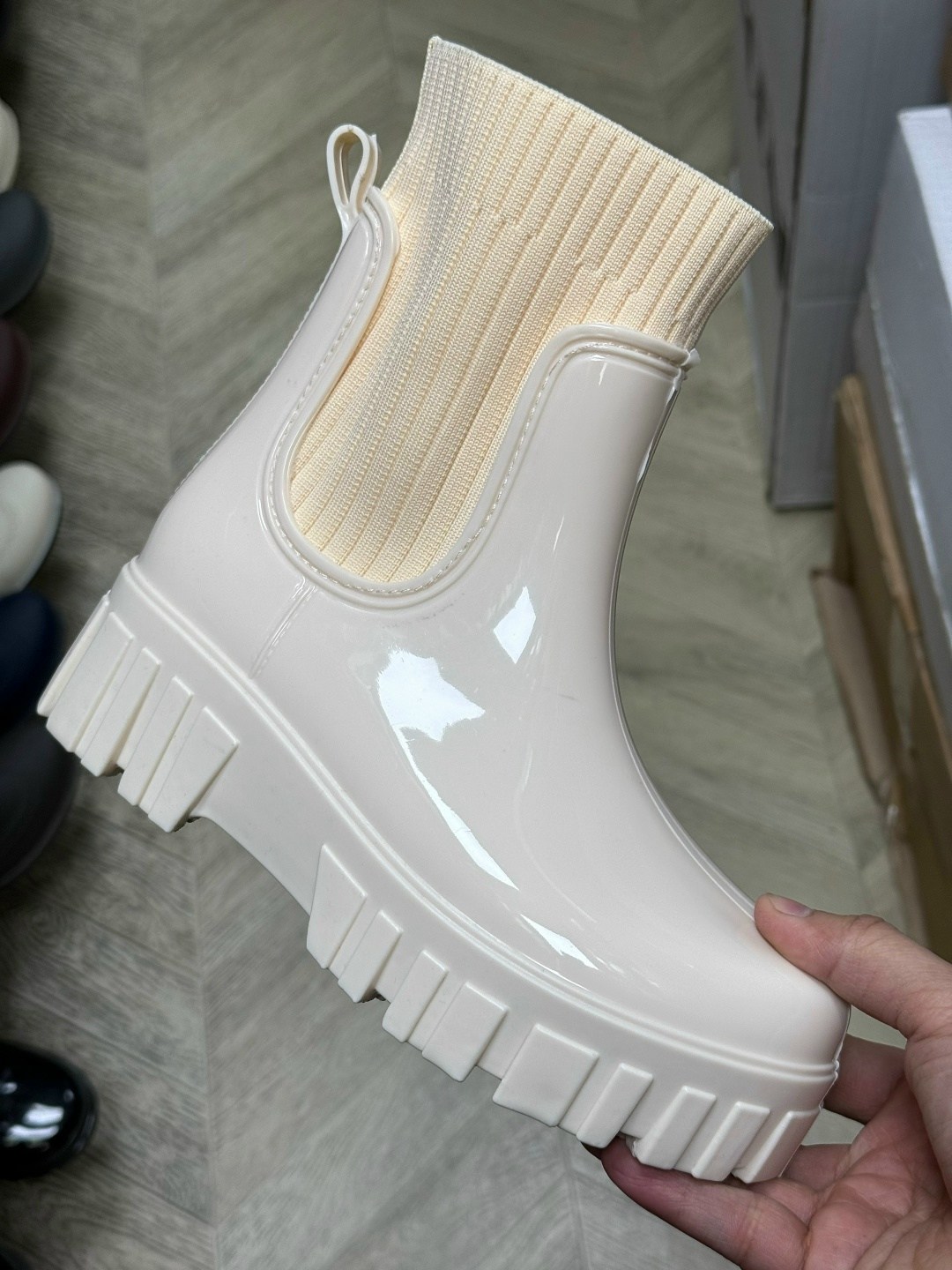 резиновые сапоги,резиновые сапоги женские,сапоги резиновые basvello,сапожки,