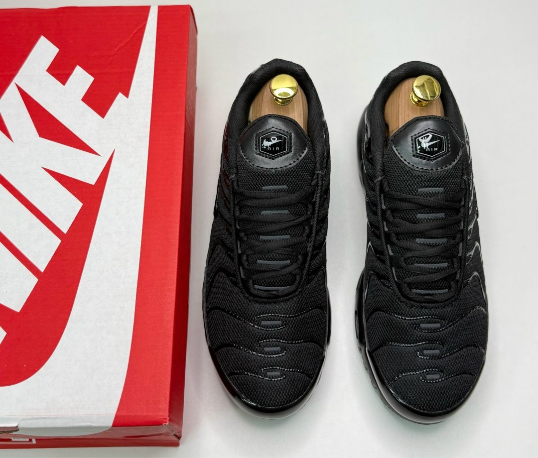 nike air max plus tn black,кроссовки nike air max tn plus,кроссовки nike air max tn plus мужские,кроссовки nike air max plus,nike air max plus tn