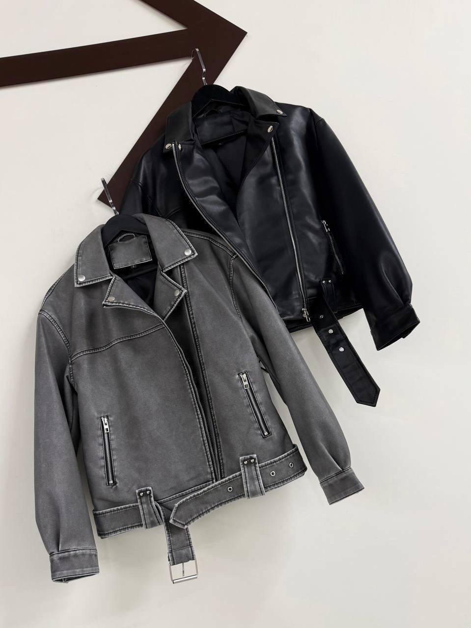 косуха винтажная куртка кожаная oversize серая monyken,куртка косуха,куртка кожаная,женская кожаная куртка,косуха серая винтажная куртка кожаная оверсайз aftfbasic