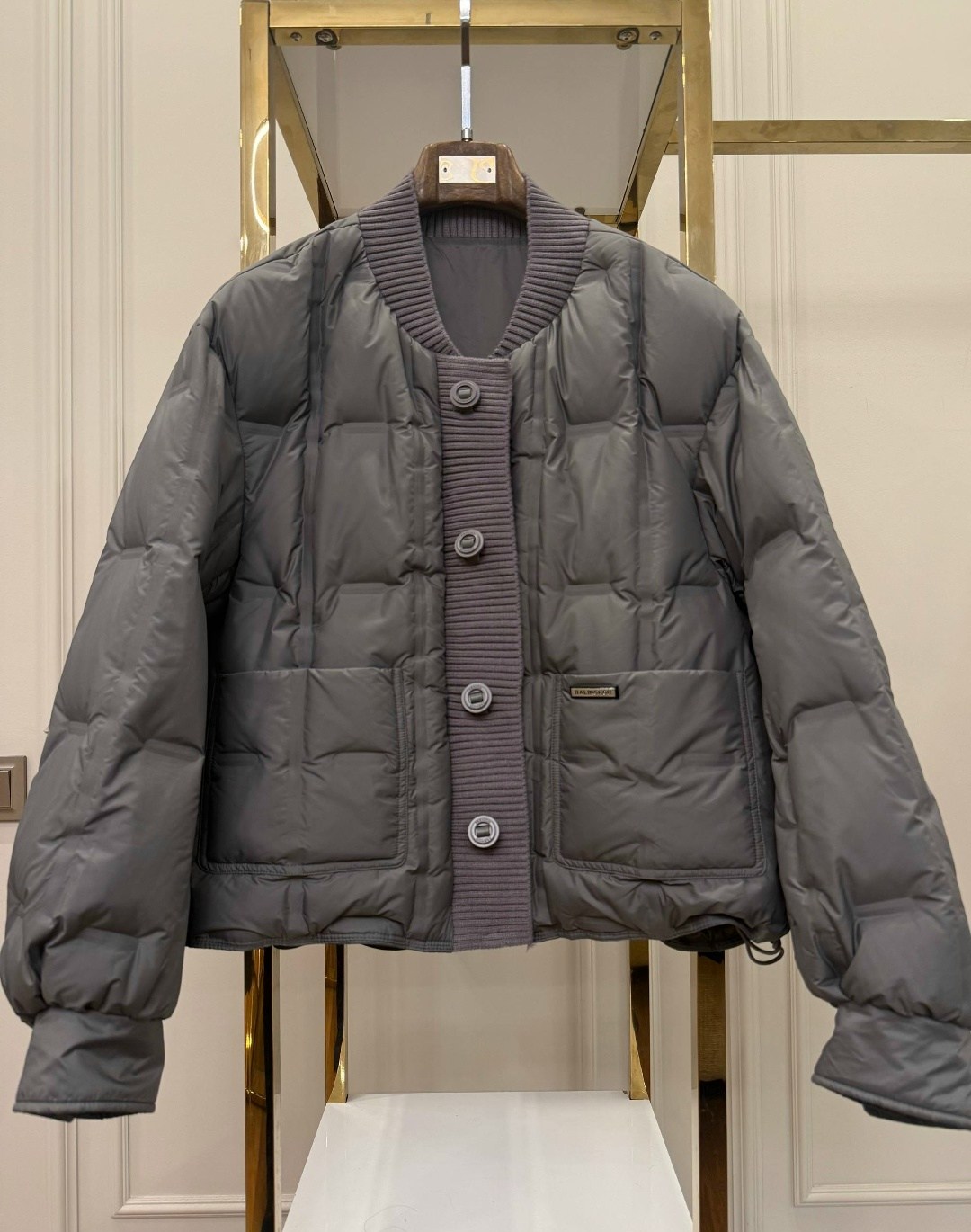 короткий пуховик,куртка пуховик,пуховик,теплые куртки,женская куртка