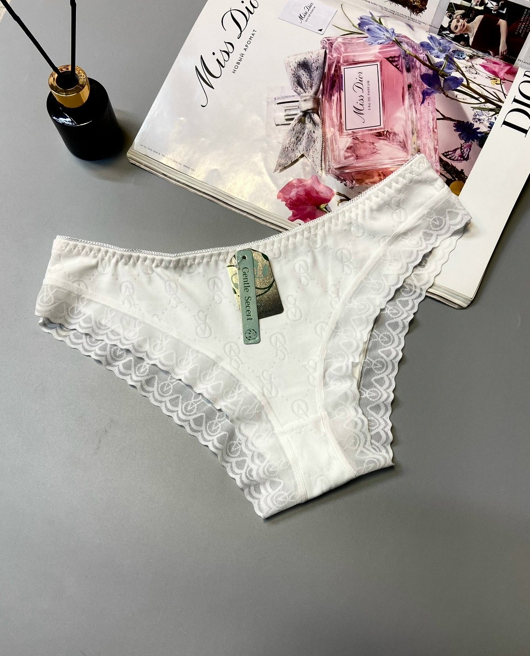 женские трусики из эластана кружевные,трусики женские кружевные,трусы женские кружевное,лавивас женское белье,кружевные трусики