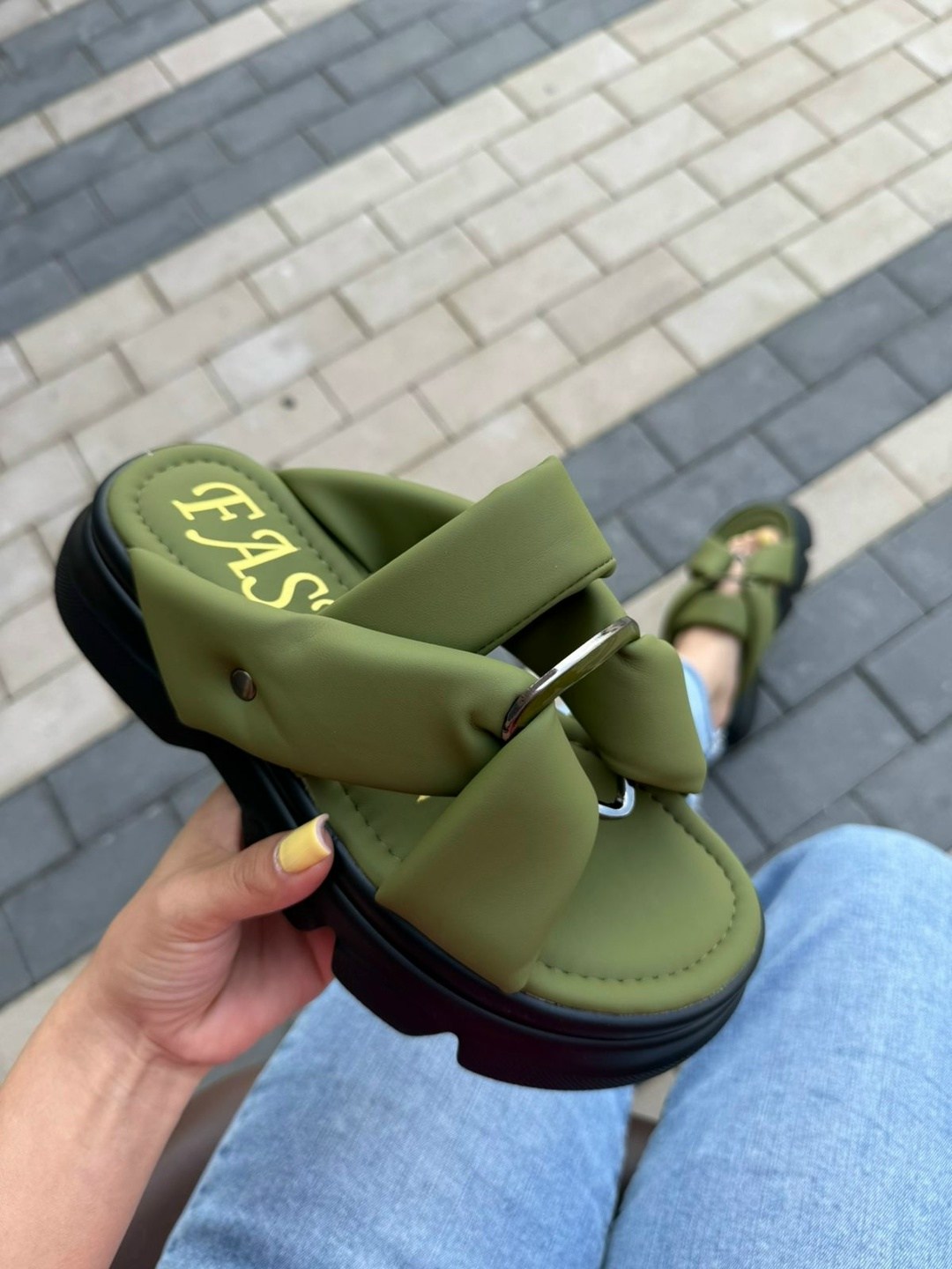 ,босоножки женские,модные босоножки,босоножки на платформе,шлепанцы летние