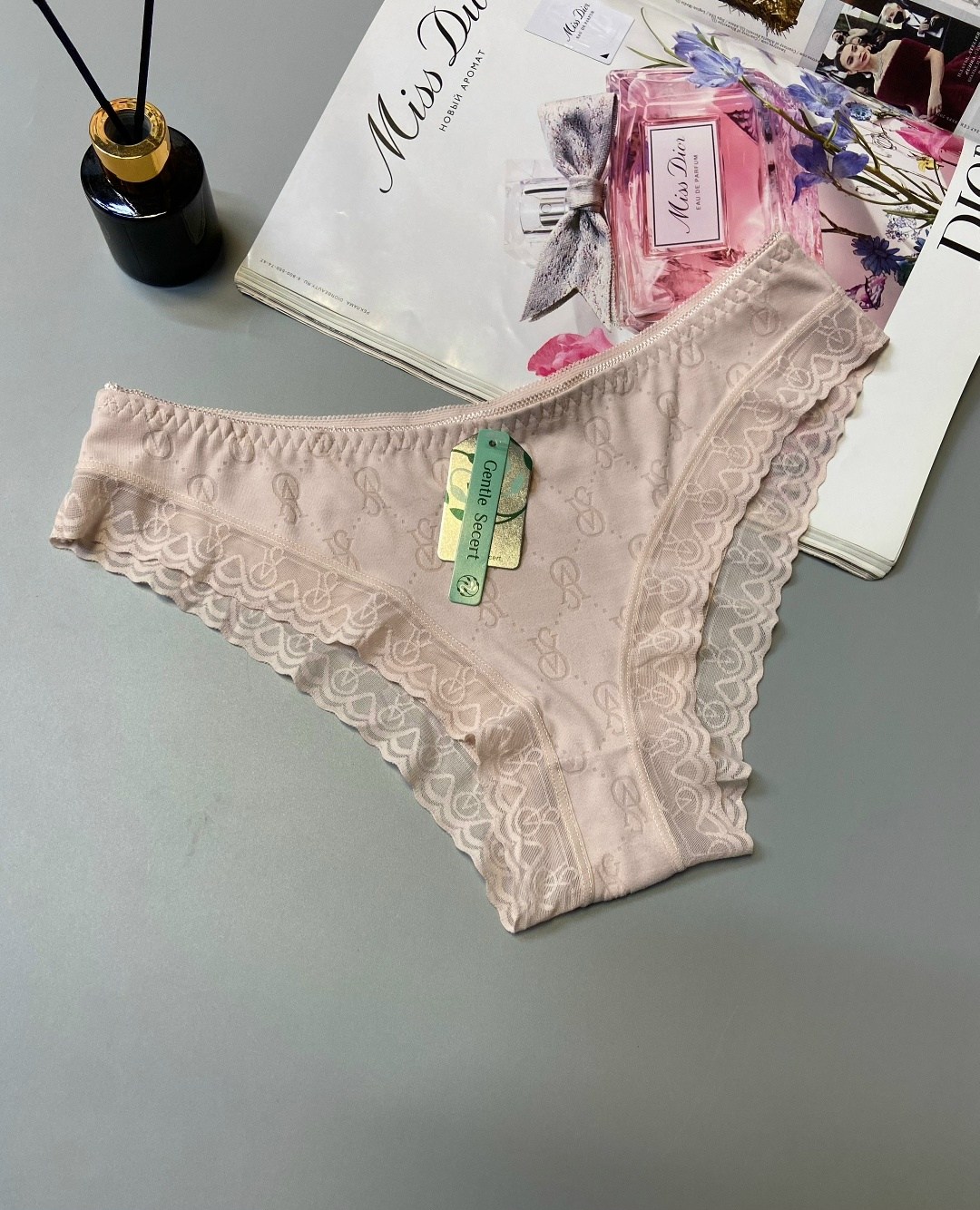 женские трусики из эластана кружевные,трусики женские кружевные,трусы женские кружевное,лавивас женское белье,кружевные трусики