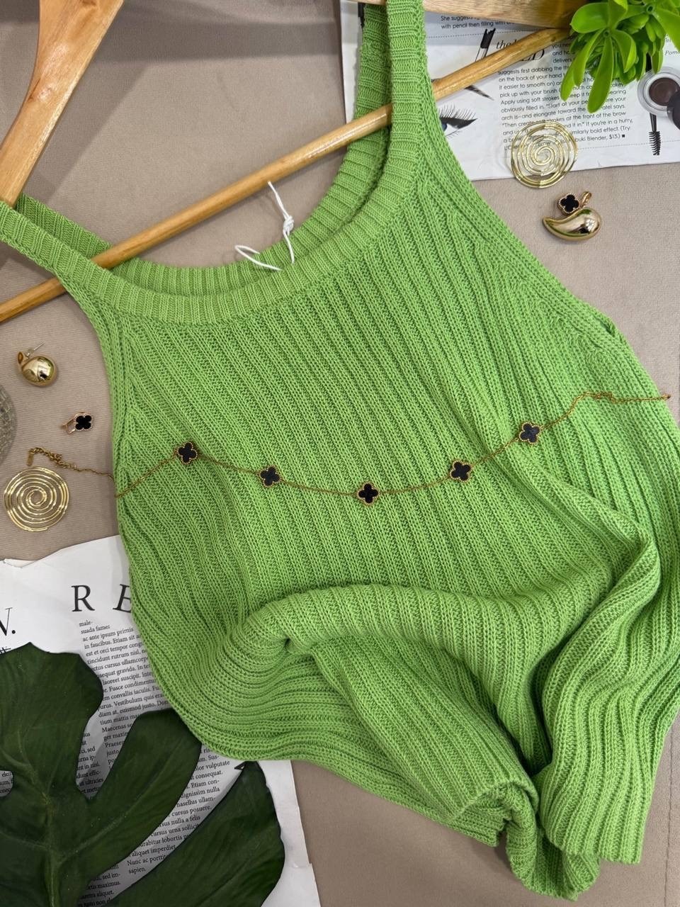 вязаные топы,оранжевый топик,топ вязаный крючком,вязаная майка,трикотажный топ