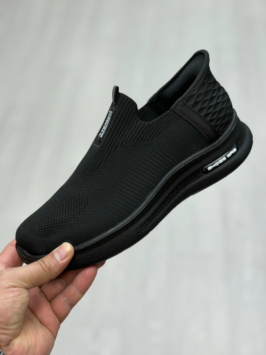 ,дышащие кроссовки,кроссовки удобные,спортивная ,мужские кроссовки