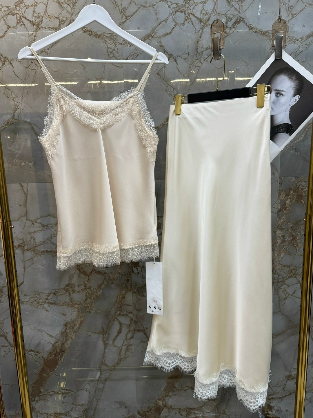 брюки с кружевом,пижама комплект,атласный топик,топ кружево,одежда женская