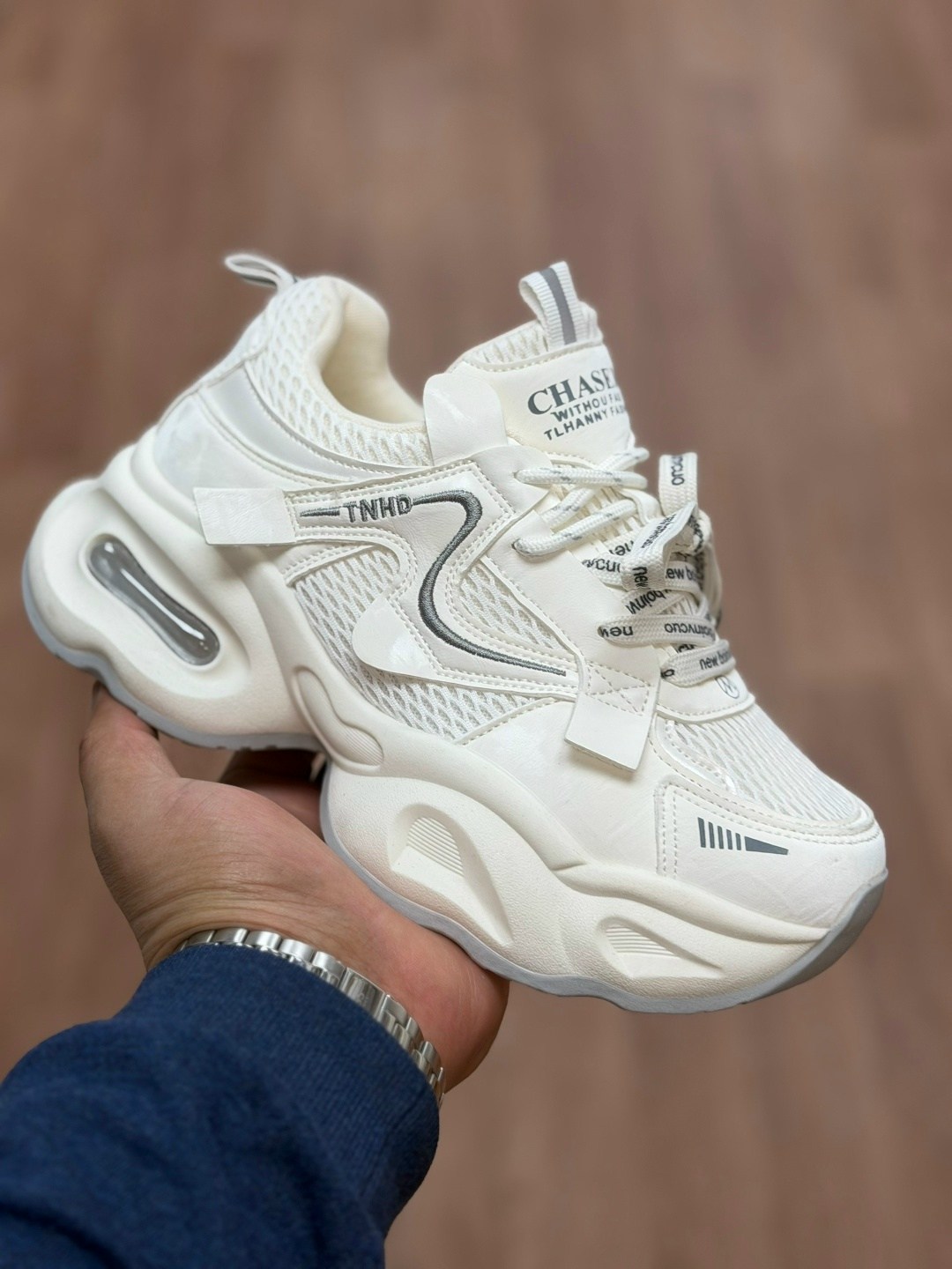 кроссовки женские,массивные кроссовки,кроссовки для женщин,кроссовки ,модные кроссовки