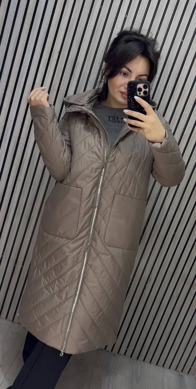 удлиненная куртка,куртка женская,демисезонная куртка,пальто стеганое с капюшоном,пуховик женский