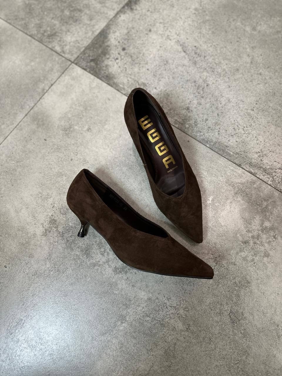 ,модные туфли на высоком каблуке miu miu,женские черные замшевые туфли miu miu,женские коричневые замшевые туфли miu miu,модные туфли