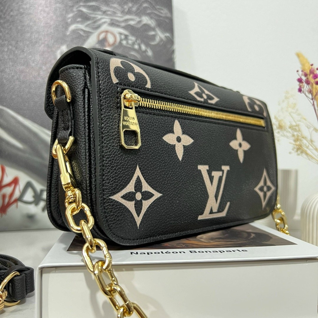 louis vuitton сумка на плечо,сумка pochette metis east west louis vuitton,сумка louis vuitton женская,сумкa louis vuitton,сумка pochette metis east west louis vuitton lv