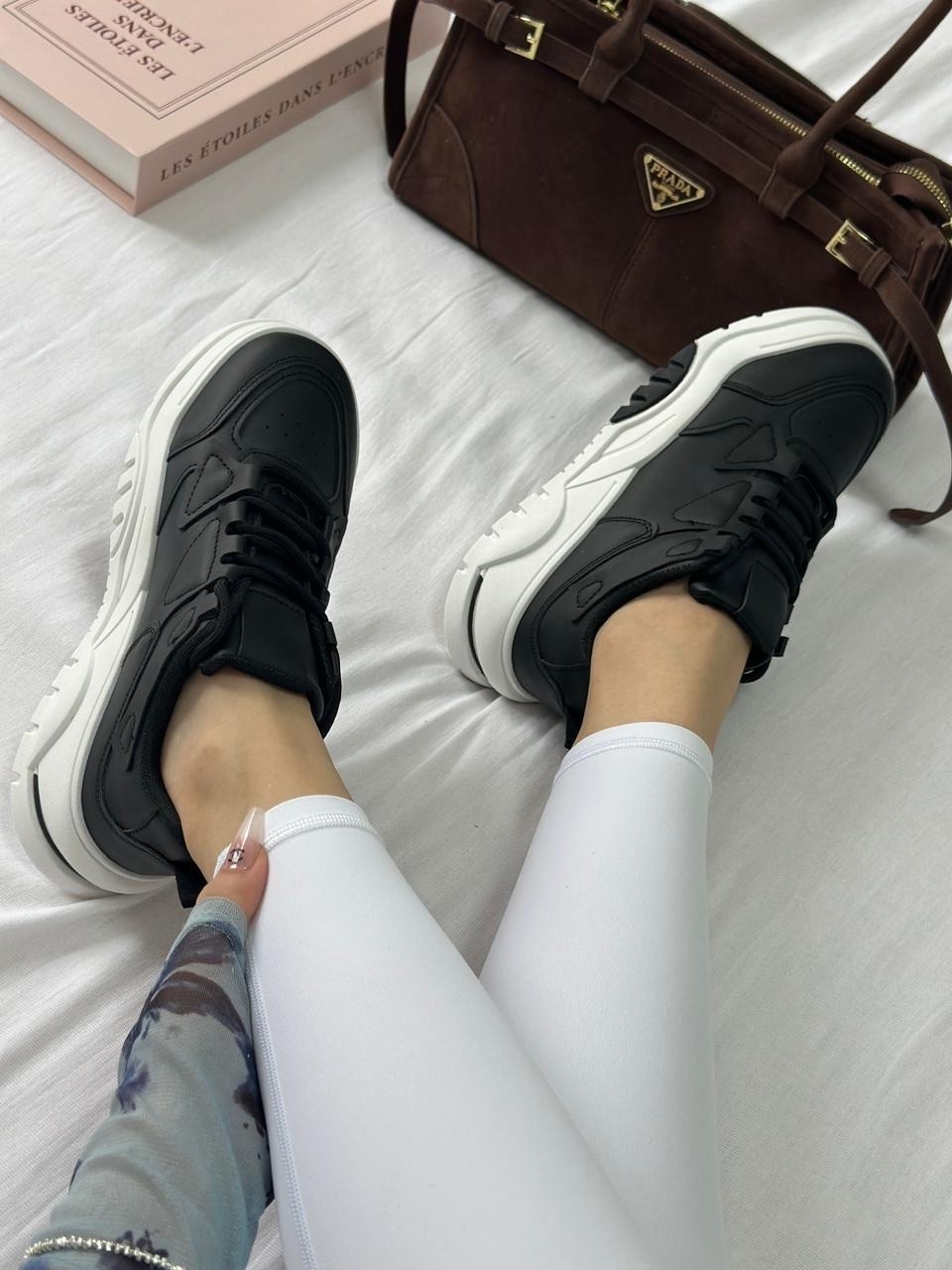 ,кроссовки женскиe,кроссовки черные женские,кроссовки мода, женская