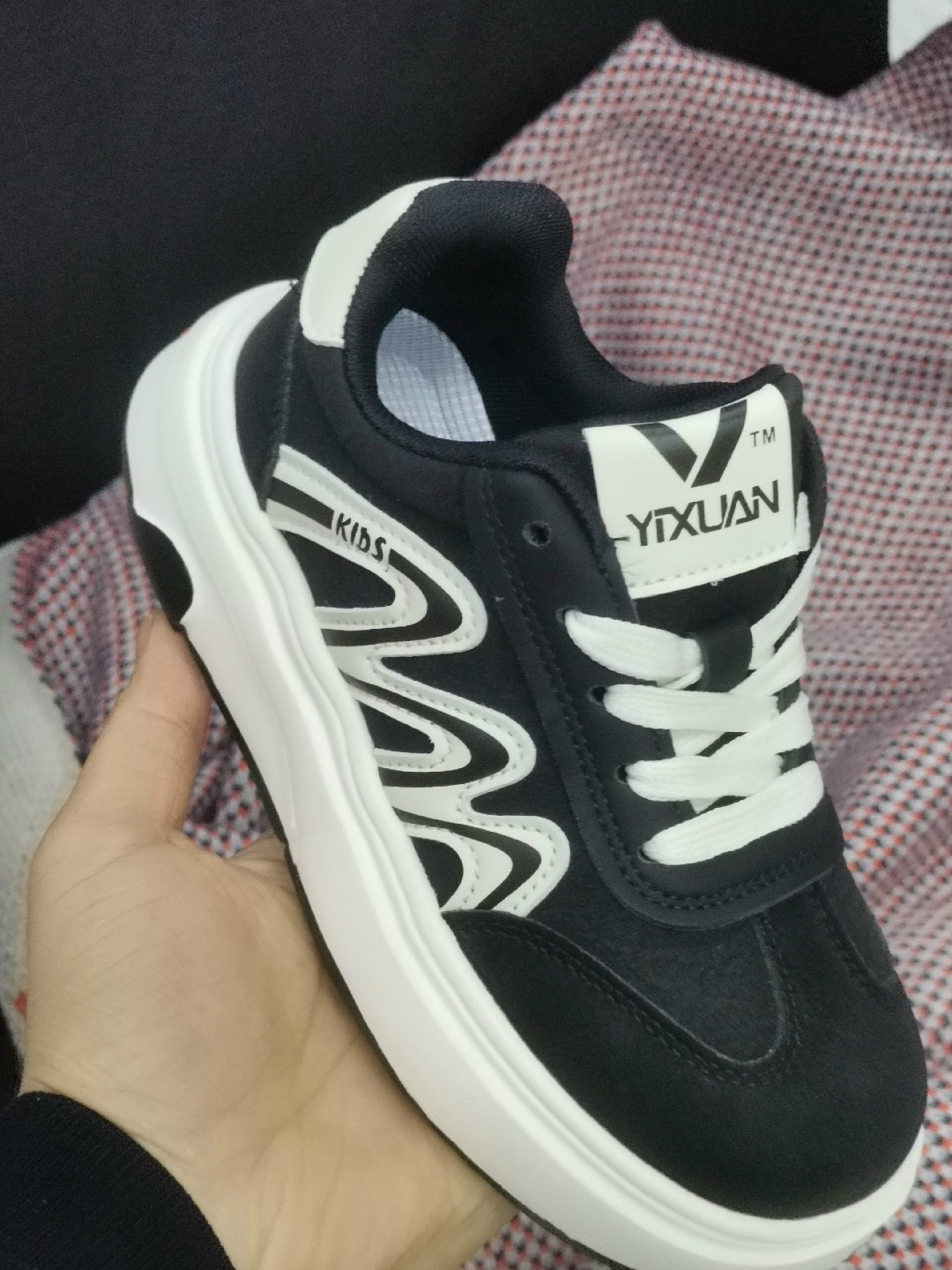 кроссовки женскиe,,спортивная ,кроссовка,повседневные кроссовки