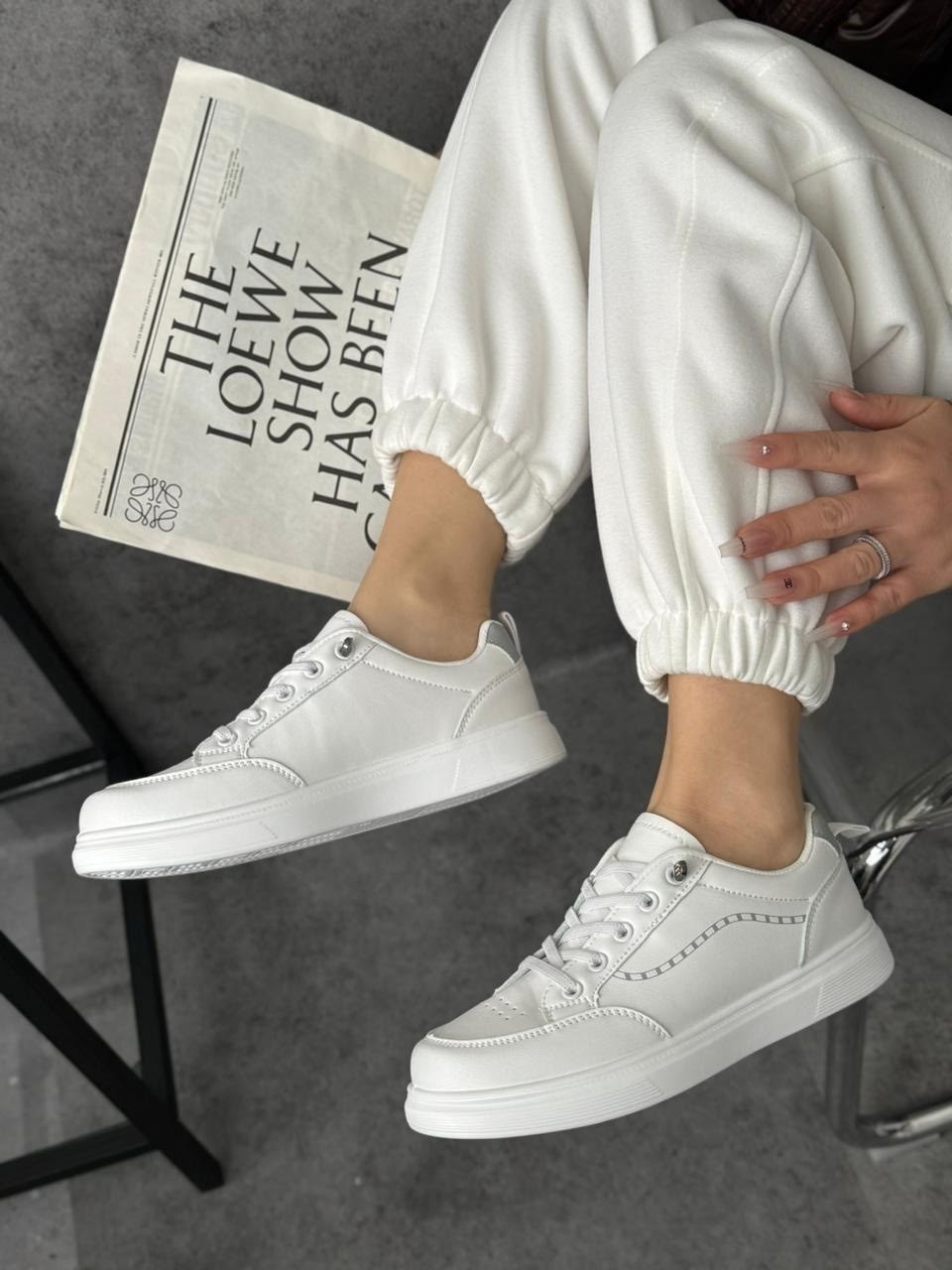 ,кроссовки женскиe,кроссовки для женщин,кроссовки классические, женская