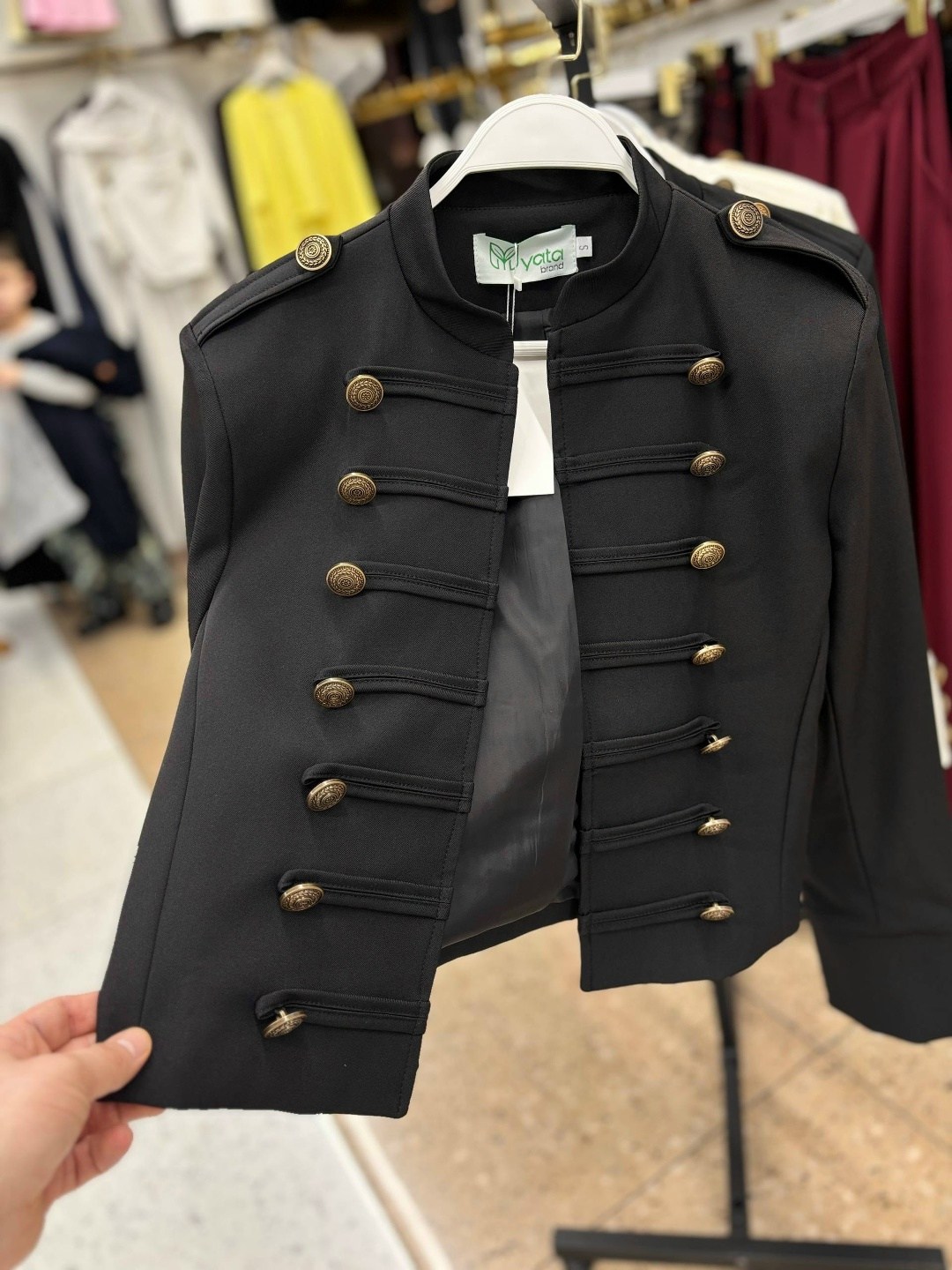 жакет в стиле милитари,женский пиджак в гусарском стиле,гусарский пиджак женский,жакет гусарский женский,гусарский жакет