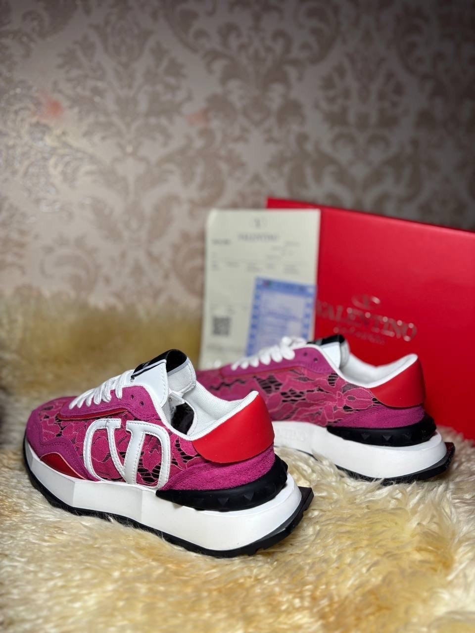 кроссовки valentino,кроссовки женские valentino,кроссовки валентино,валентино кроссовки женские,кроссовки