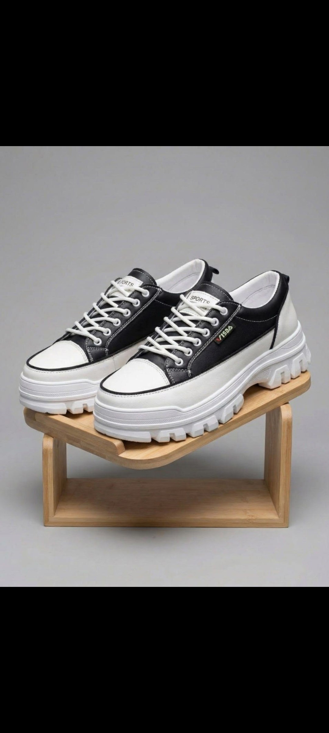 ,обуви,кожаные кроссовки,спортивная ,кожаная