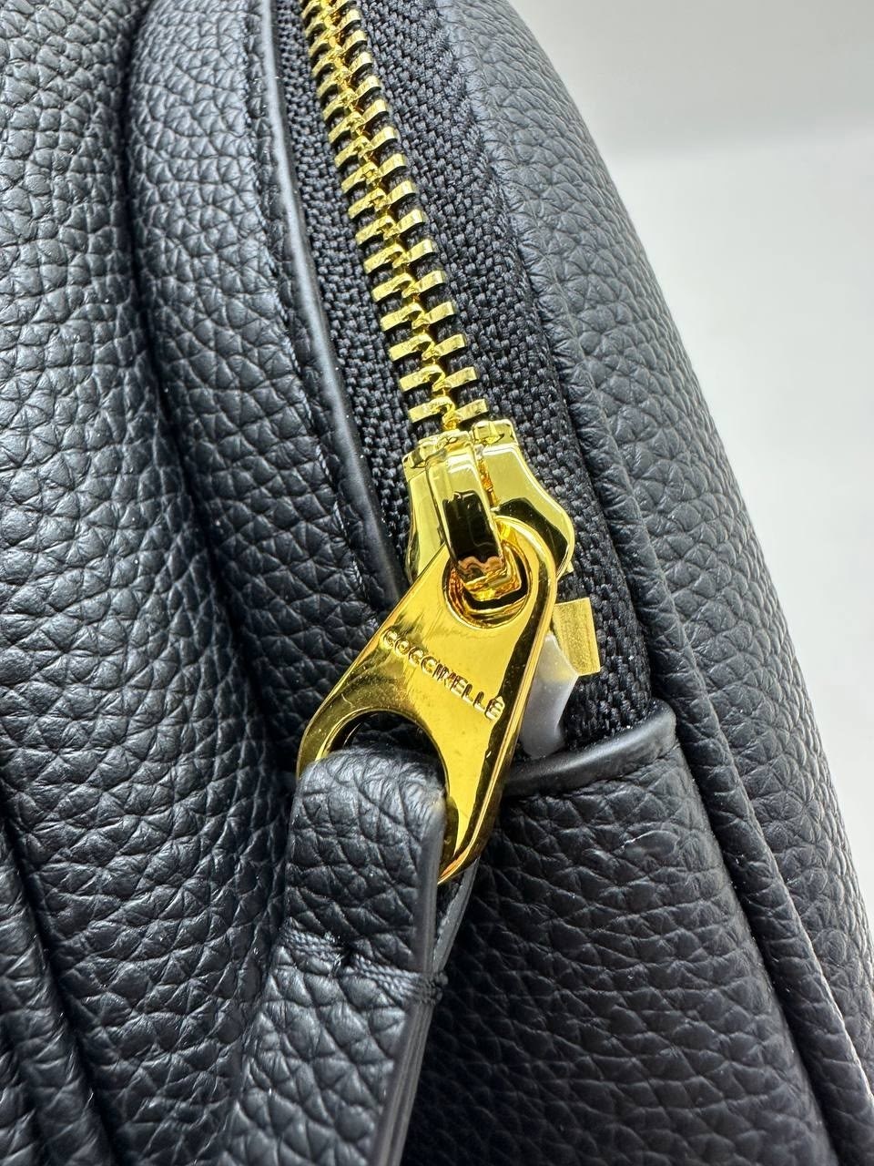 рюкзак coccinelle,кожаный рюкзак coccinelle,рюкзак женские,женский рюкзак coccinelle,рюкзак gleen coccinelle