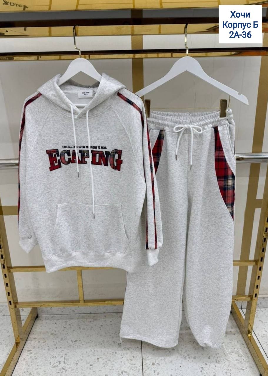 спортивный костюм,комплект одежды burberry,женский спортивный костюм,костюм спортивный burberry,костюм женский