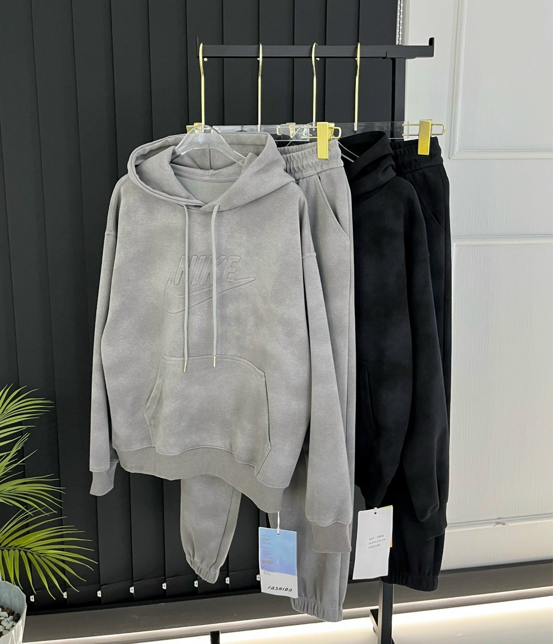 костюм спортивный,спортивный костюм nike на флисе,спортивный костюм на флисе,стильные костюмы,спортивный костюм женский на флисе