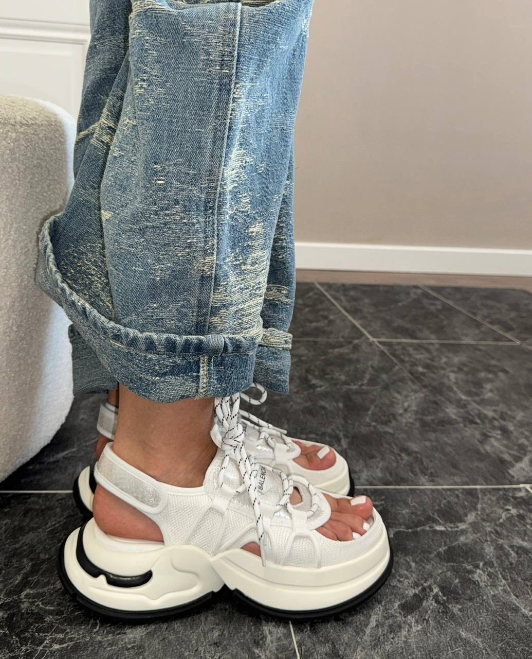 босоножки balenciaga,кроссовки женские balenciaga,кроссовки женскиe,кроссовки,кроссовки balenciaga