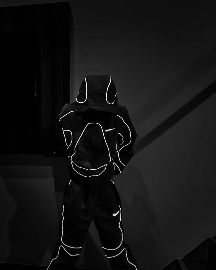 мужские спортивные костюмы,мужская спортивная одежда,ветровка nike x corteiz,мужская верхняя одежда