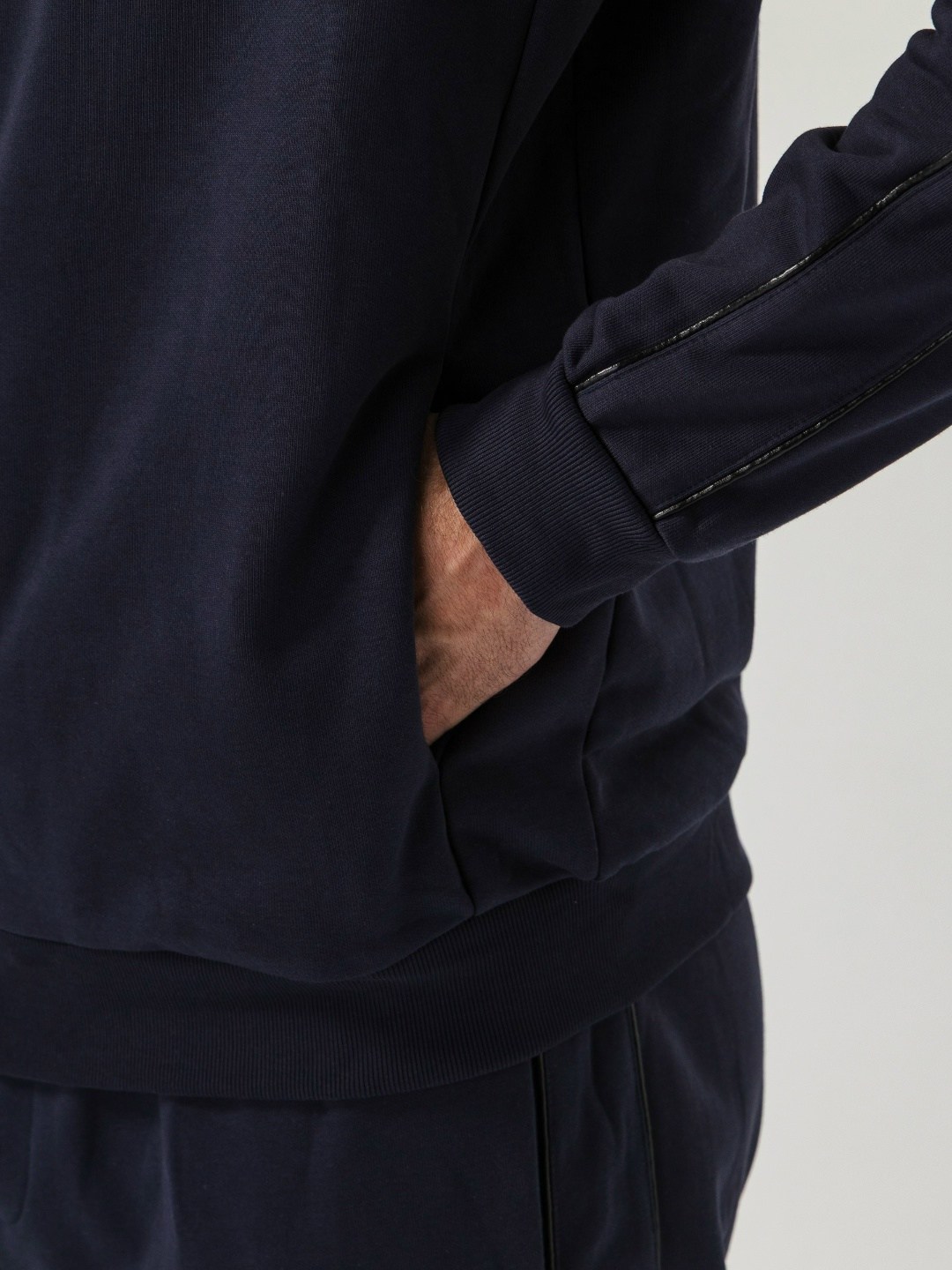 костюм спортивный boss размер 46 синий,спортивный костюм,костюм мужской спортивный,костюм мужской