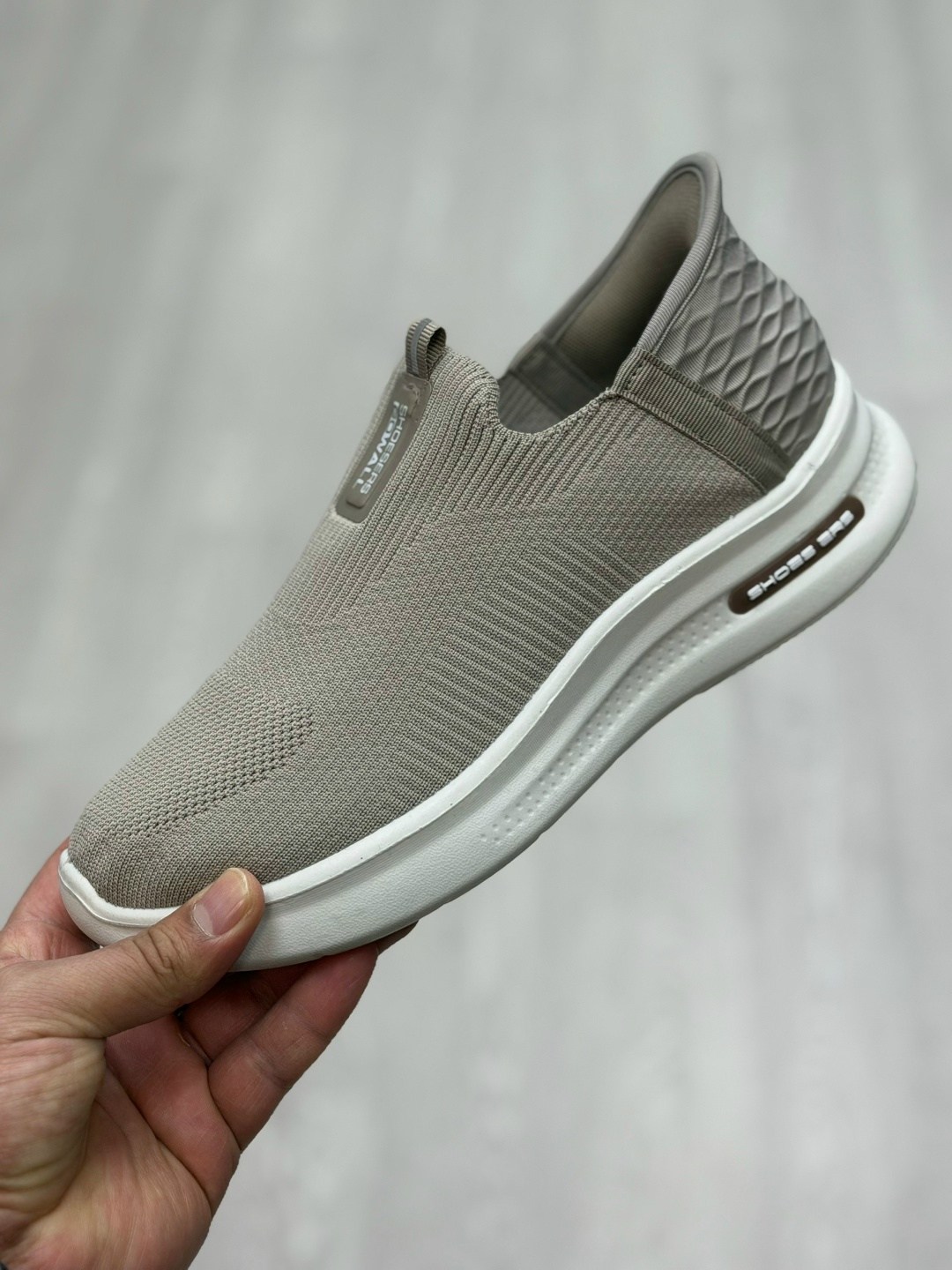 ,дышащие кроссовки,кроссовки удобные,спортивная ,мужские кроссовки