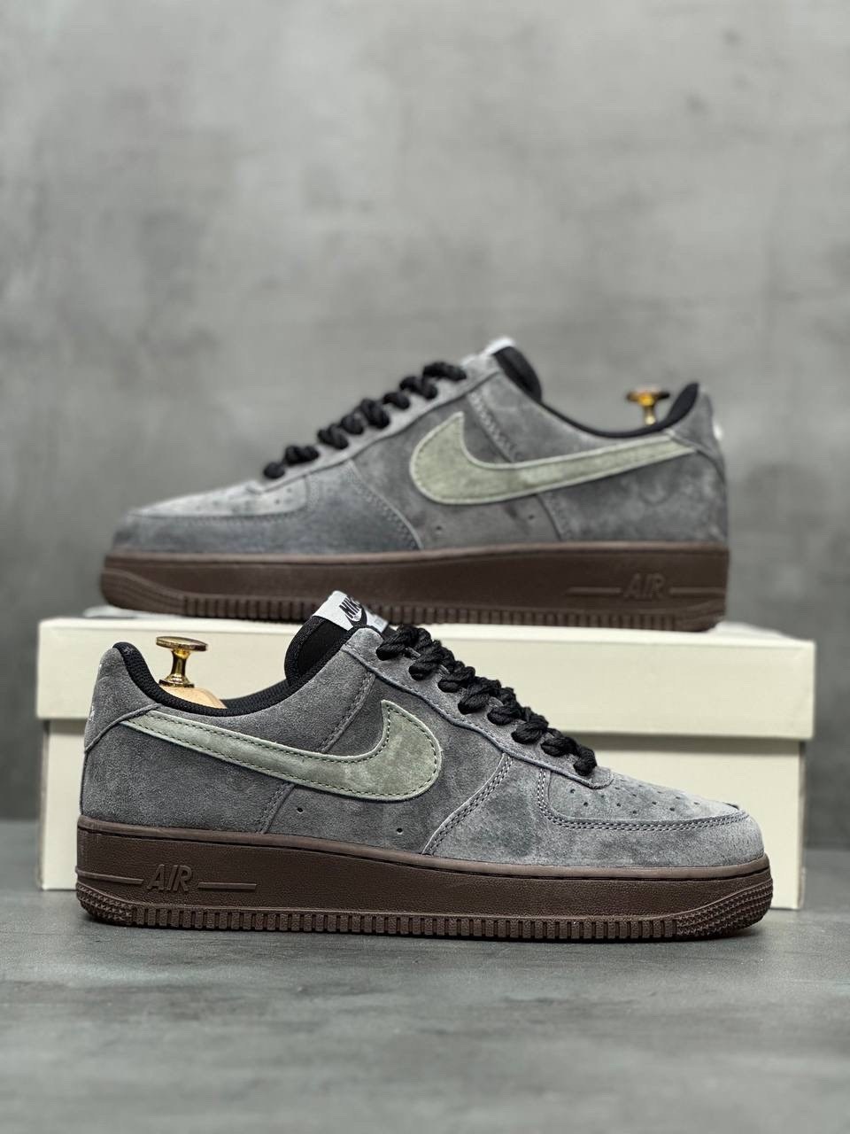 nike air force 1 low grey suede,nike air force 1 low,nike air force 1 low suede dark grey,кроссовки nike air force 1,nike air force 1