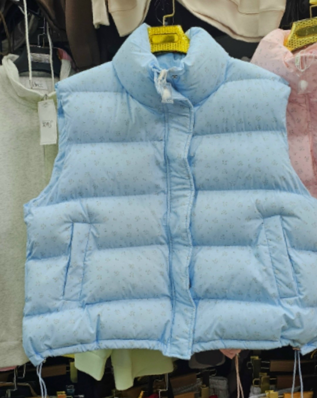 розовый жилет,теплый жилет,жилетка для девочки,жилет женский,жилет двусторонний