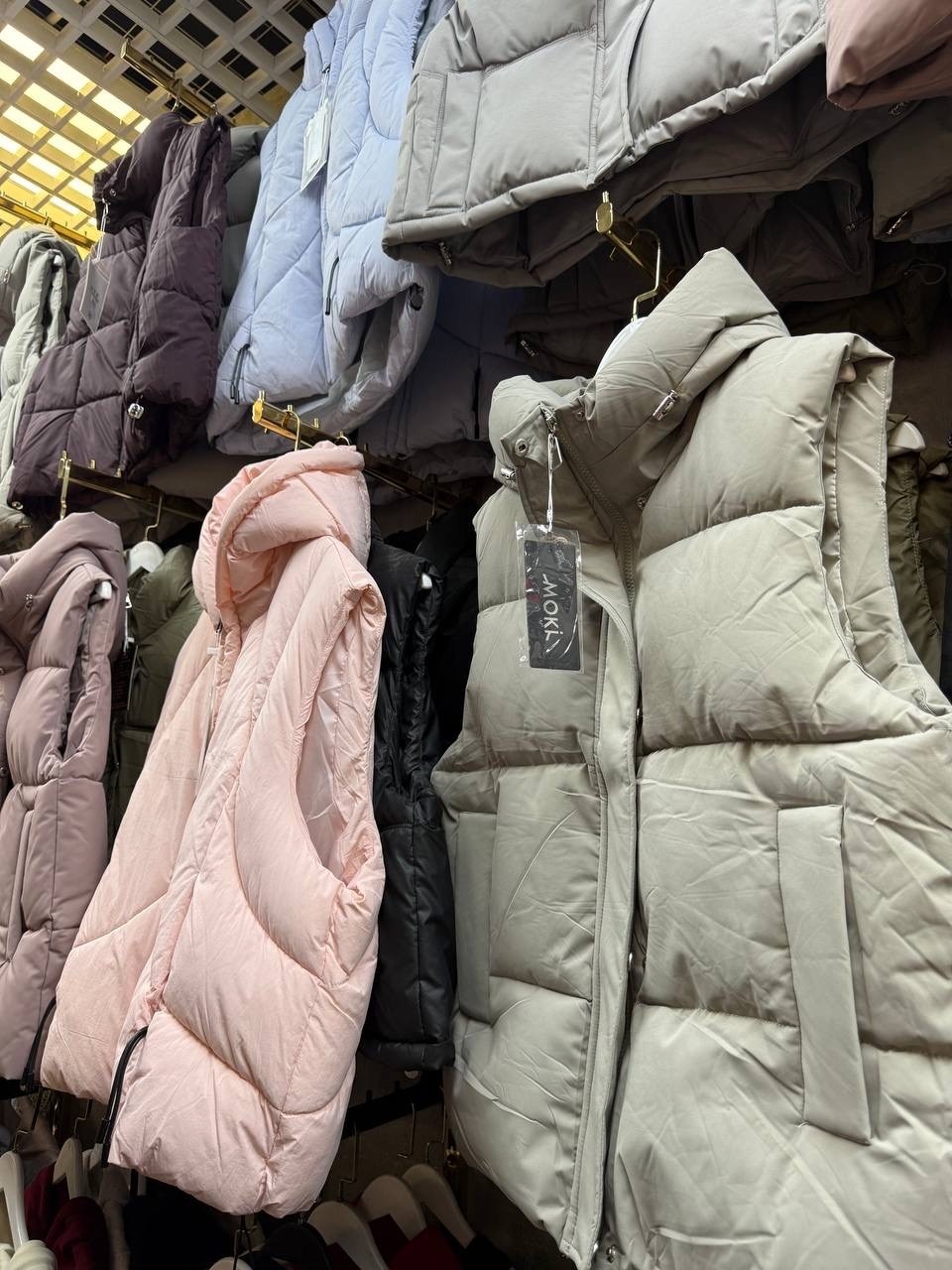 женская жилетка,осенняя жилетка,жилет теплый,жилет,жилетка