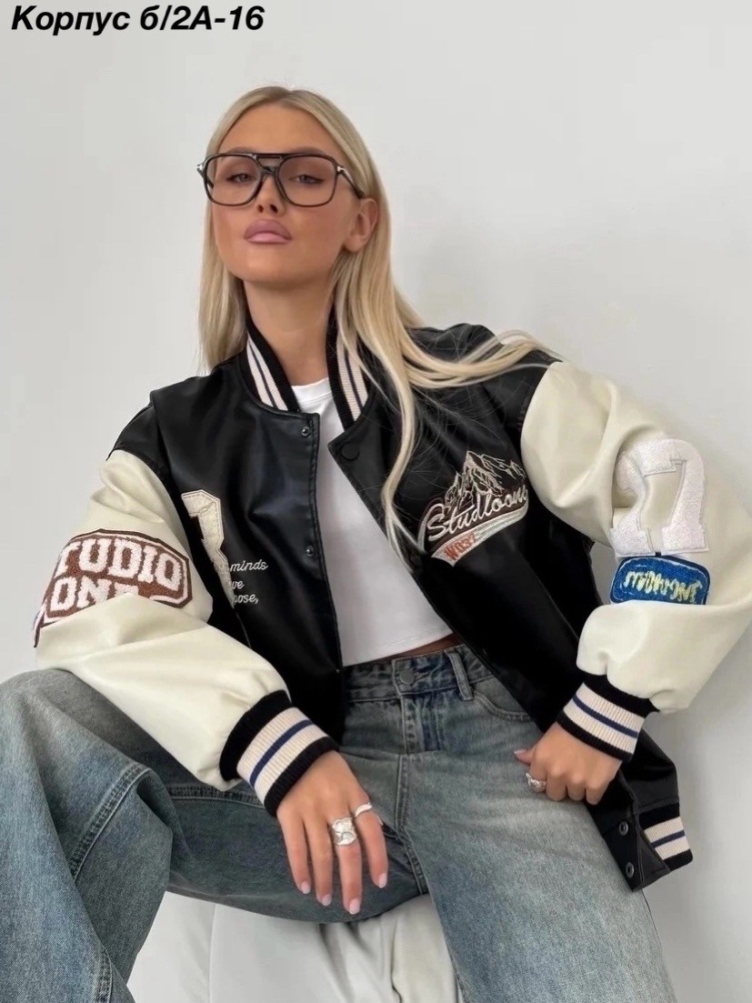 бомбер кожаный с нашивками,бомбер оверсайз куртка из экокожи c&h style,куртка бомбер y2k оверсайз из экокожи pa&bn fashion,женская куртка бомбер,бомбер оверсайз куртка из экокожи xr-xoroshy