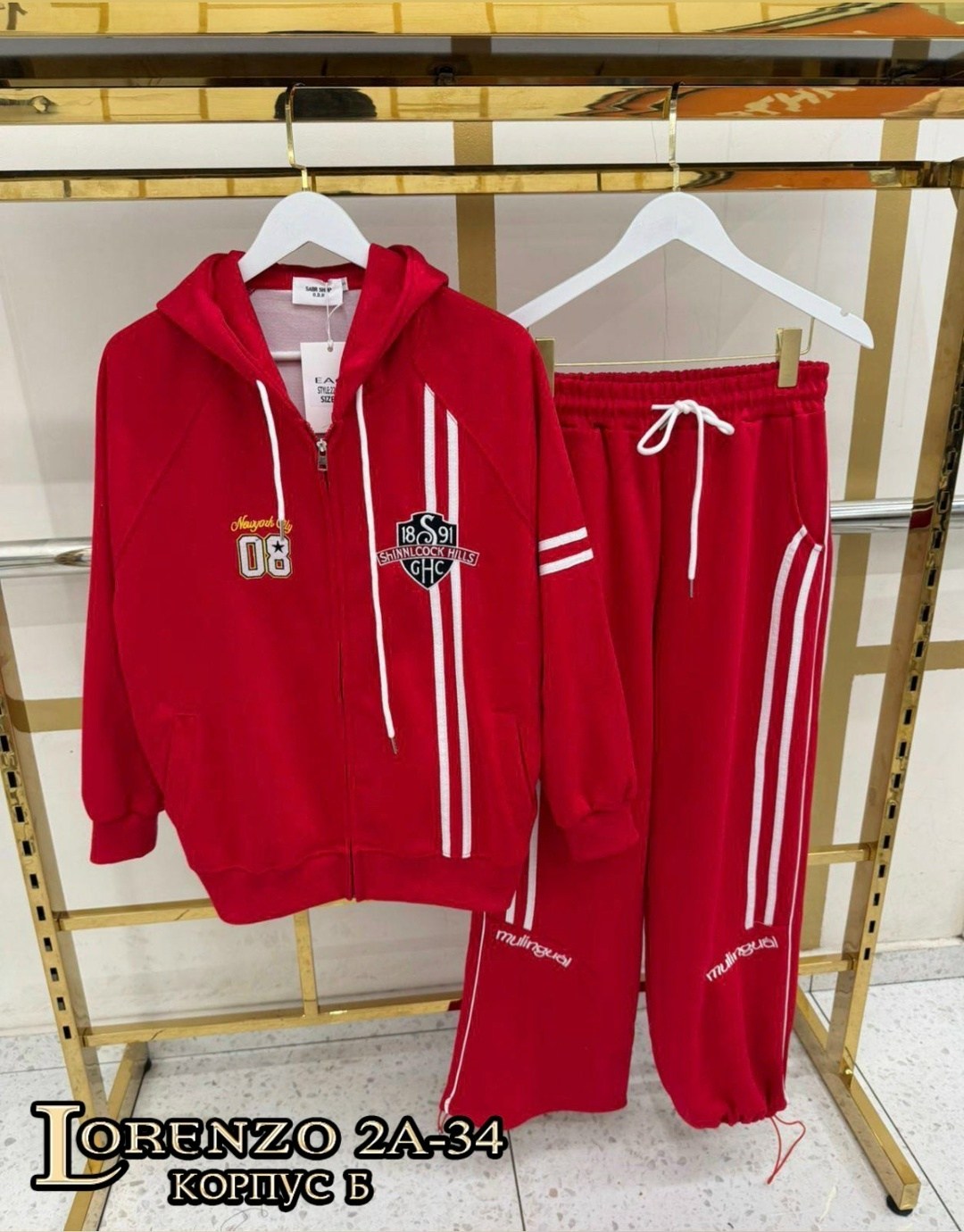 женский спортивный костюм,спортивный костюм,костюм спортивный gucci,спортивный костюм стильный,костюм женский