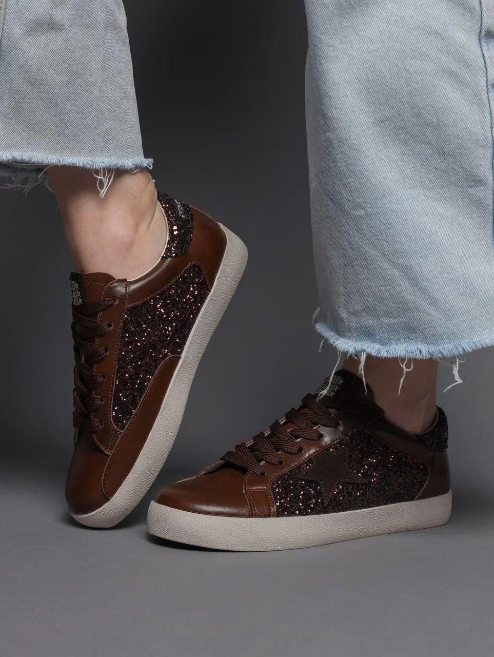 кроссовки golden goose с пайетками на платформе,,кроссовки golden goose,женская ,коричневые кроссовки