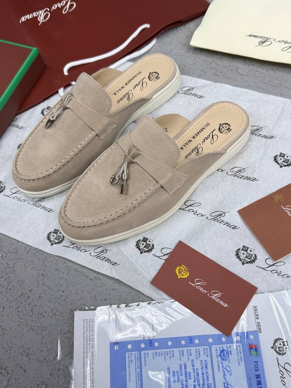 мюли loro piana,женские замшевые мюли loro piana бежевые,лоферы loro piana,лоферы женские loro piana,женские замшевые мюли loro piana голубые