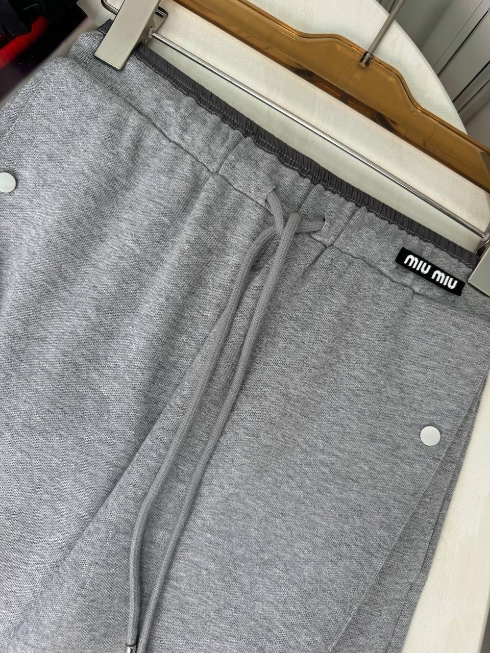 брючный костюм,женский костюм,брюки широкие,костюм с лонгсливом и брюками,брюки женские палаццо