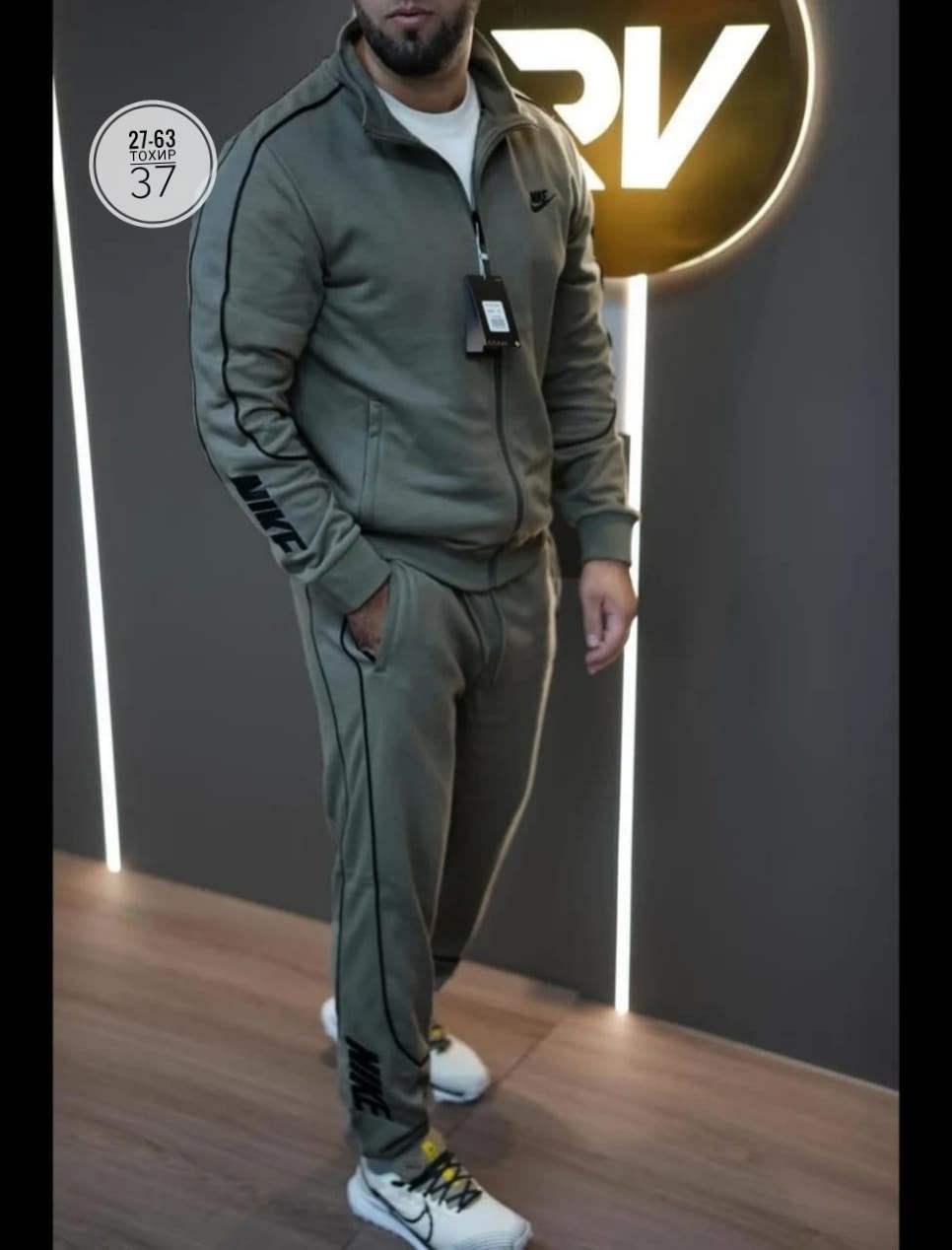 спортивный костюм мужской спортивный костюм,мужские спортивные костюмы,спортивные костюмы для мужчин,спортивные костюм,демисезонный спортивный костюм