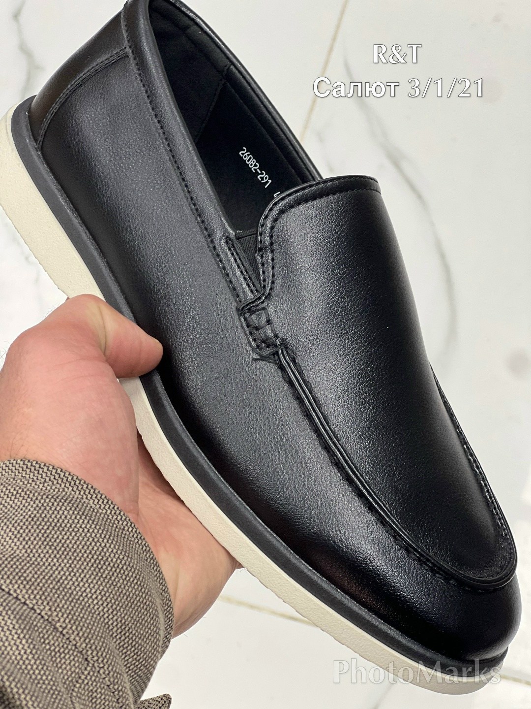 loro piana мужские лоферы,,мужские замшевые лоферы,лоферы мужские замшевые с белой подошвой,мокасины лоро пиано мужские