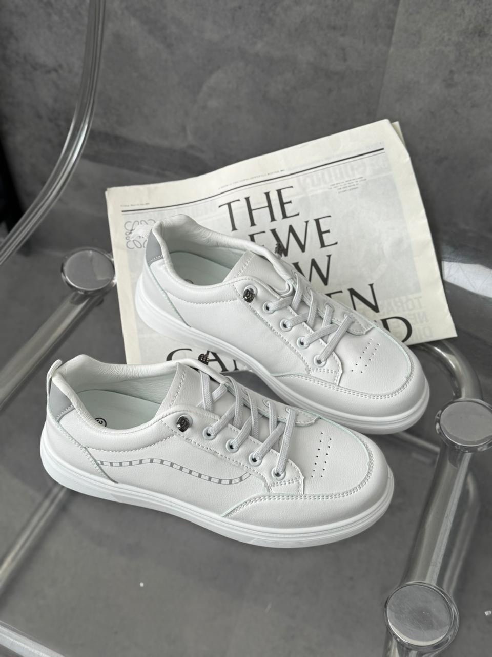 кроссовки белые женские,белые кроссовки,кроссовки женские,кроссовки модные женские,