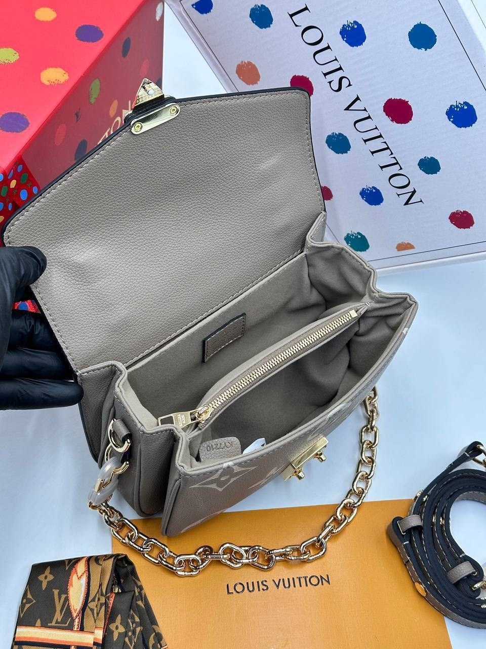 сумка louis vuitton,луи виттон сумка,сумка женская louis vuitton,сумка модная,сумка louis vuitton pochette metis east west