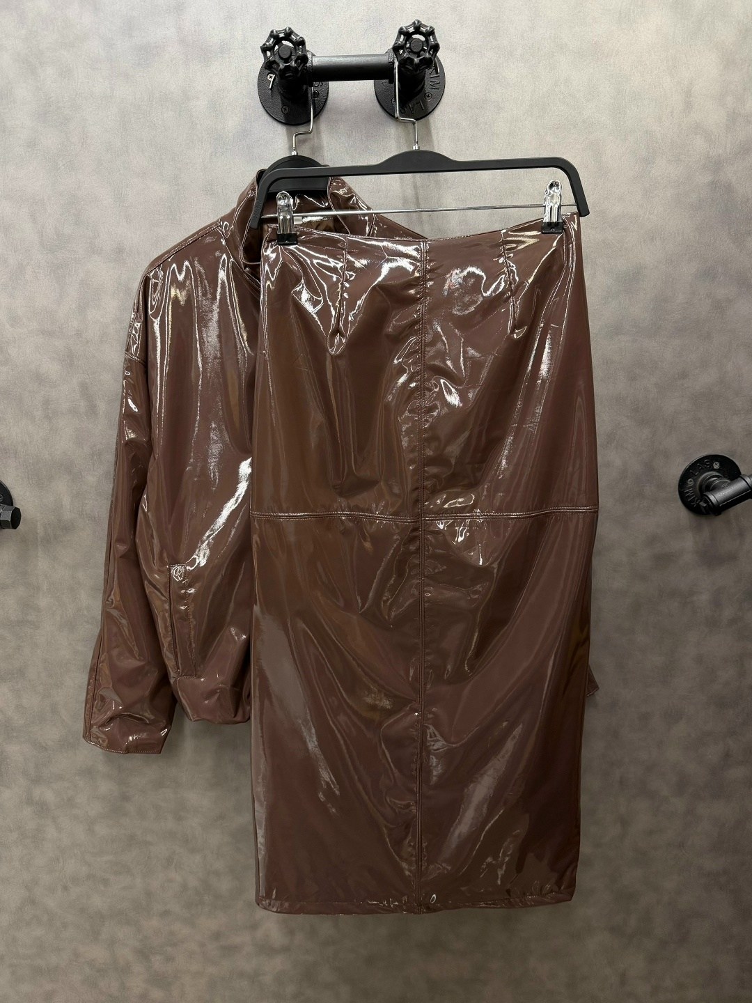 кожаная куртка,кожаная куртка женская,короткая кожаная куртка,кожаная куртка бомбер,куртка из искусственной кожи женская