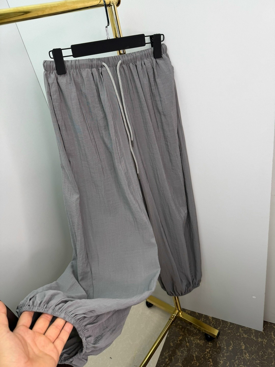 широкие брюки,брюки бохо валберис,штаны широкие,свободные брюки,брюки шаровары