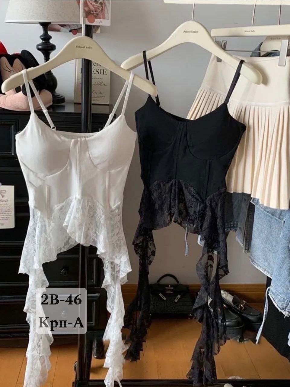 готическая одежда,сексуальные корсеты,кружевная майка,наряды