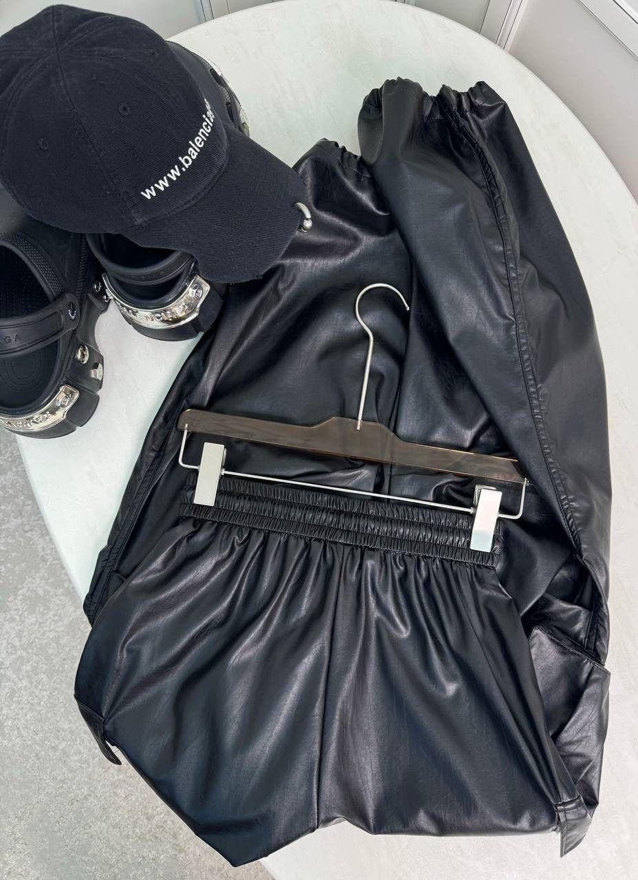 брюки карго p-marty lthf черный,мужские кожаные брюки-карго с несколькими карманами,брюки джоггеры кожаные,кожаные брюки карго,брюки с карманами