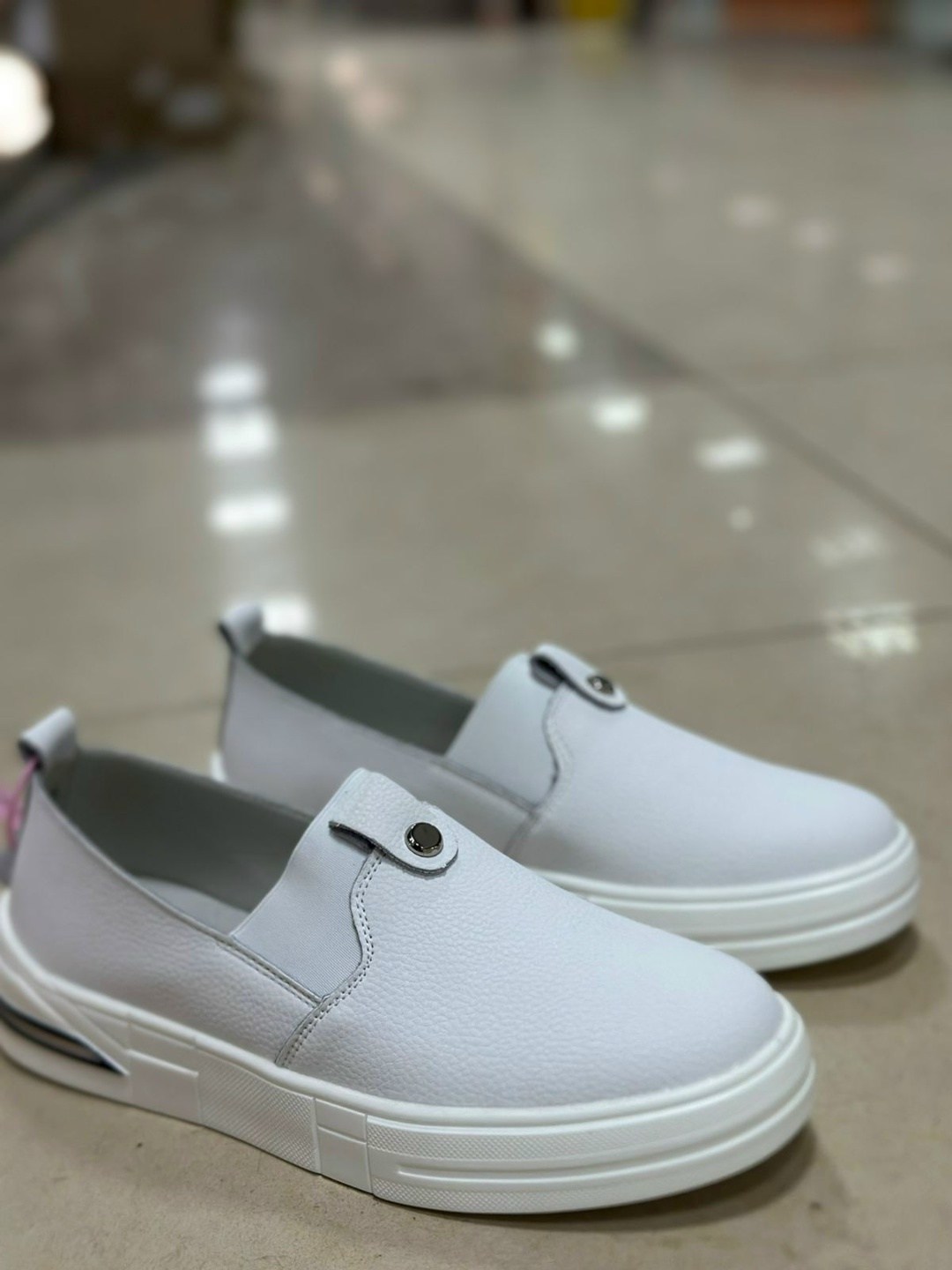 ,слипоны женские,слипоны женские белые летние кожаные,женская ,белые слипоны